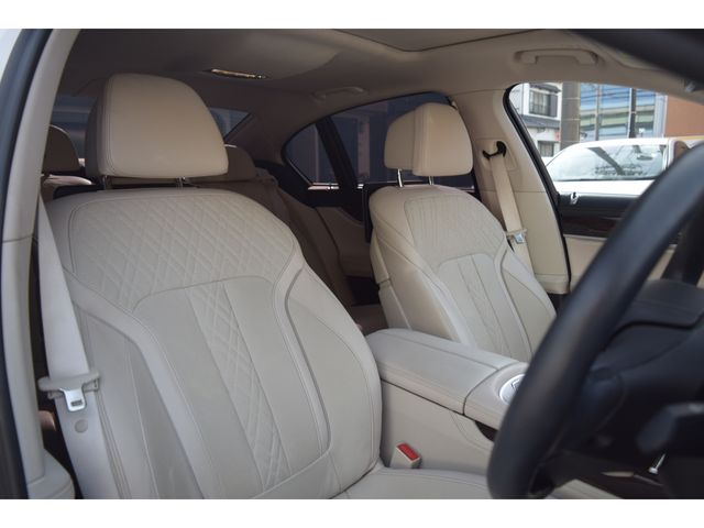 BMW BMW 7series 2019