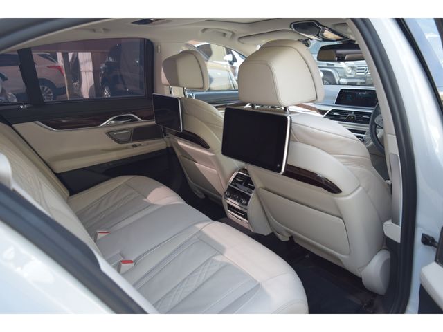 BMW BMW 7series 2019