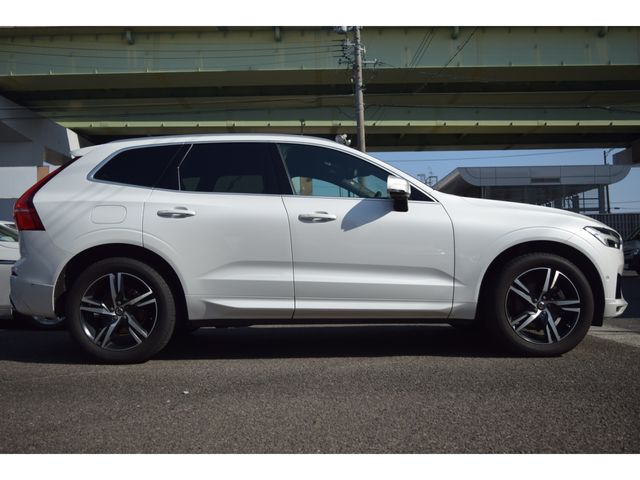 VOLVO VOLVO XC60 2018