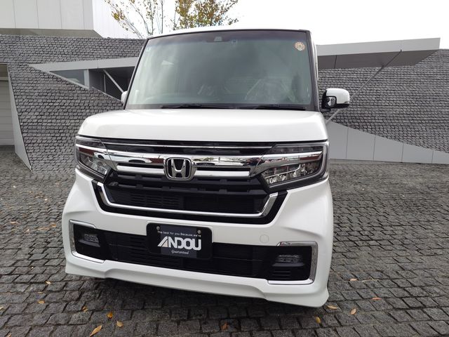 HONDA N BOX CUSTOM 2022