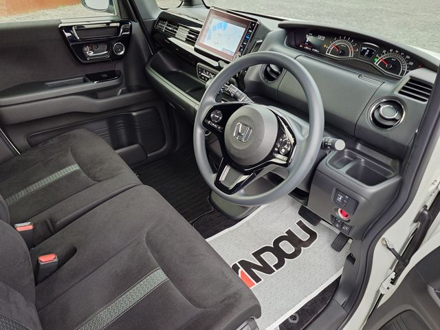 HONDA N BOX CUSTOM 2022