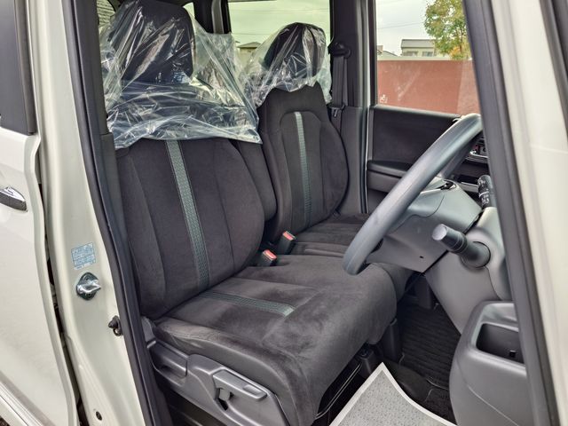 HONDA N BOX CUSTOM 2022