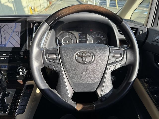 TOYOTA ALPHARD 4WD 2020