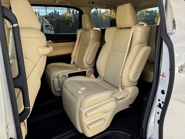 TOYOTA ALPHARD 4WD 2020