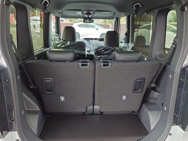 DAIHATSU TANTO CUSTOM 2025