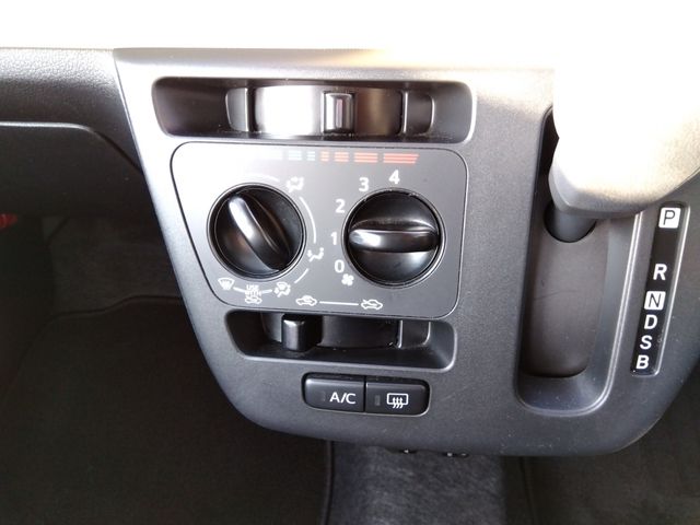 DAIHATSU MIRA TOCOT 2018