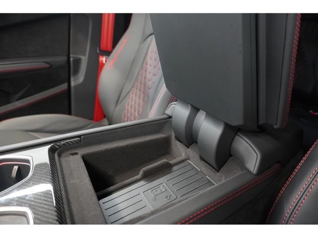 LAMBORGHINI LAMBORGHINI URUS 2024