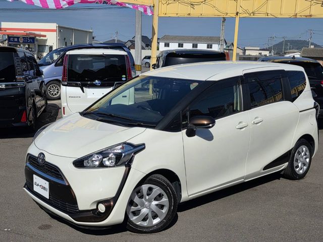 TOYOTA SIENTA 2016