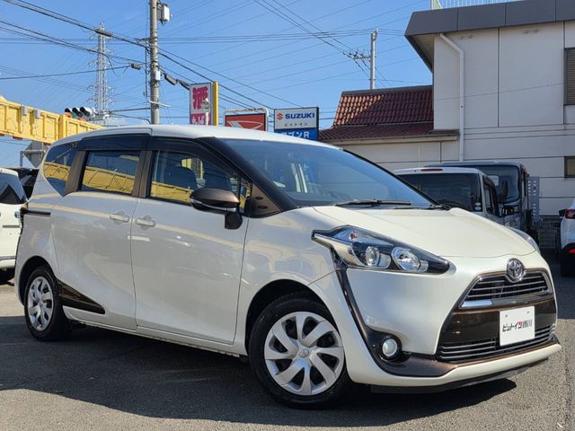 TOYOTA SIENTA 2016