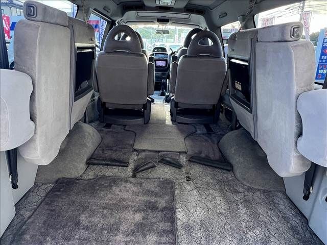 MITSUBISHI DELICA SPACE GEAR  4WD 2003