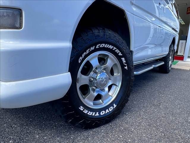 MITSUBISHI DELICA SPACE GEAR  4WD 2003