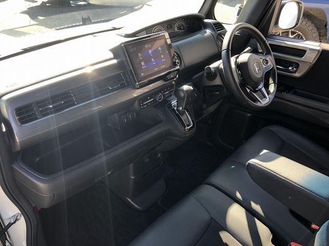 HONDA N BOX CUSTOM 2023