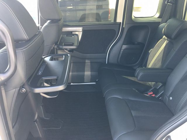 HONDA N BOX CUSTOM 2023