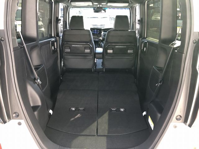 HONDA N BOX CUSTOM 2023