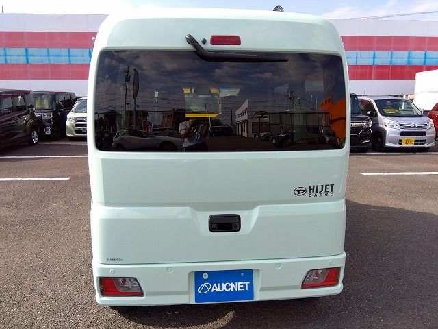 DAIHATSU HIJET CARGO 2022