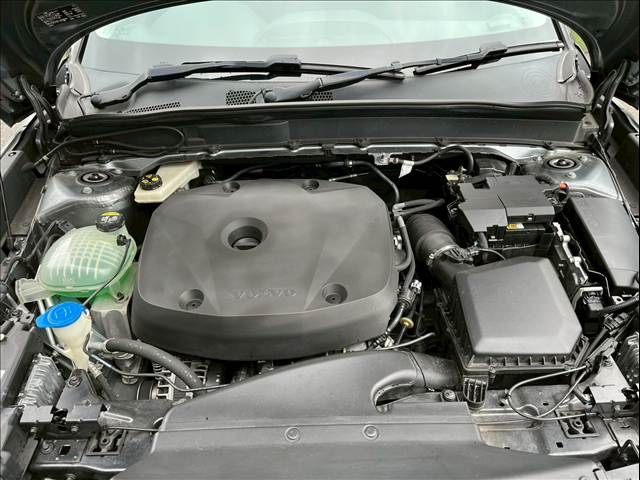 VOLVO VOLVO XC40 2018