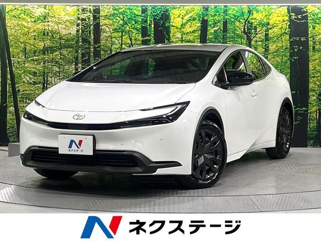 TOYOTA PRIUS 2025 