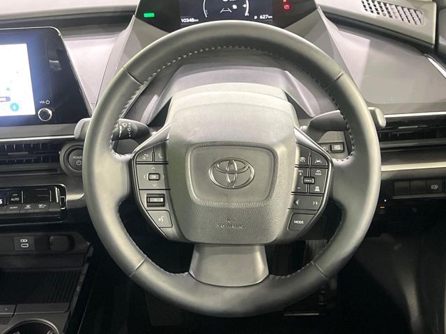 TOYOTA PRIUS 2025