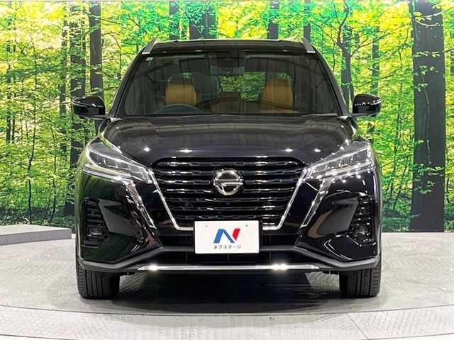 NISSAN KICKS 2020