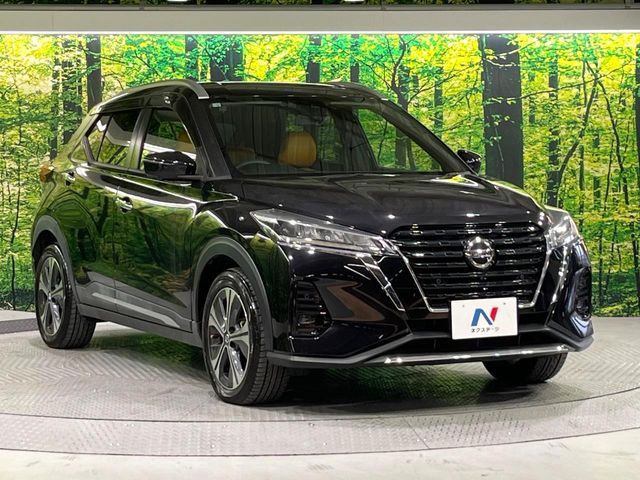 NISSAN KICKS 2020