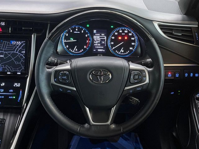 TOYOTA HARRIER 2WD 2019