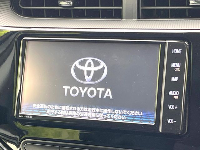 TOYOTA AQUA 2019