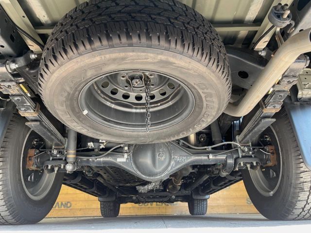 TOYOTA HILUX 4WD 2023