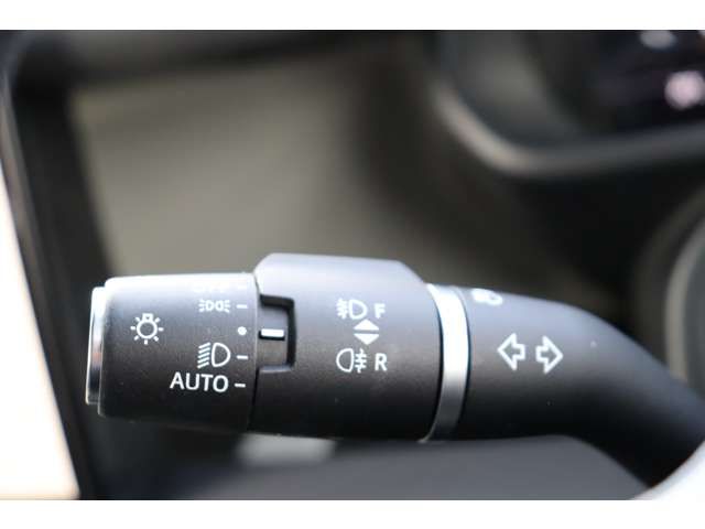 ROVER ROVER DEFENDER 2023