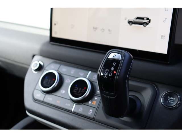 ROVER ROVER DEFENDER 2023