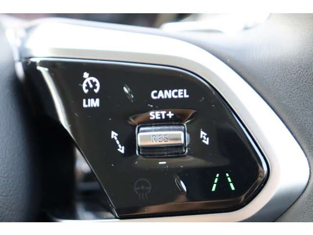 JAGUAR JAGUAR F-PACE 2023