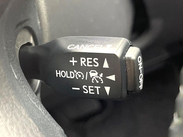 TOYOTA LANDCRUISER PRADO 2023