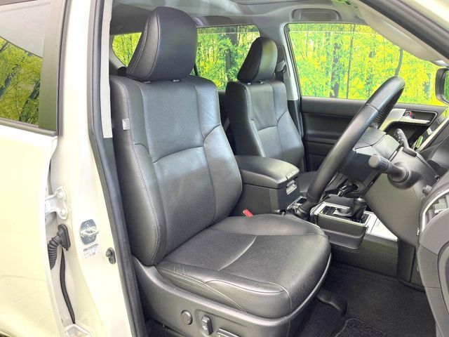 TOYOTA LANDCRUISER PRADO 2023