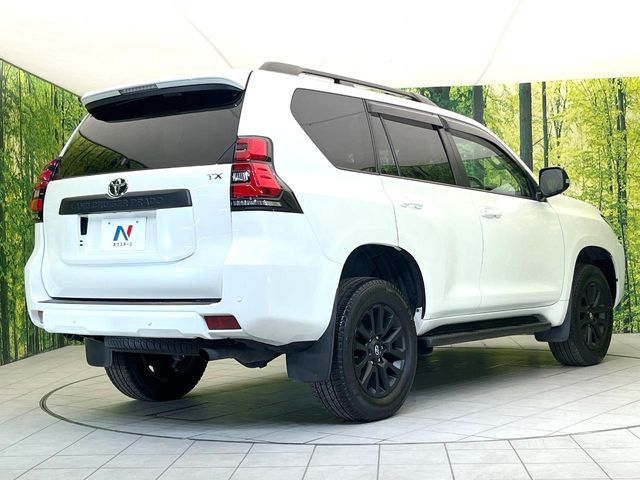 TOYOTA LANDCRUISER PRADO 2023