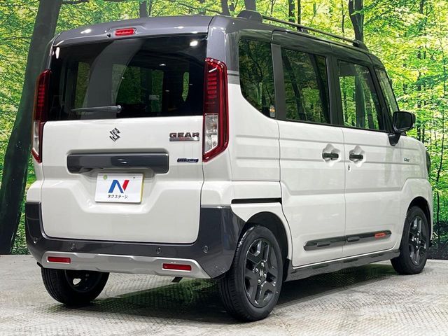 SUZUKI Spacia GEAR 2024