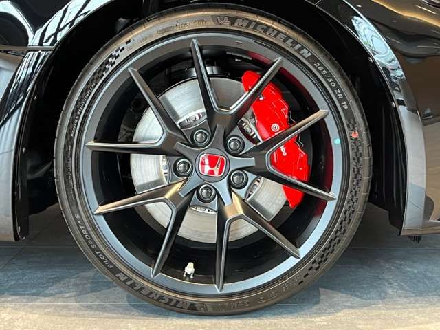 HONDA CIVIC hatchback 2025