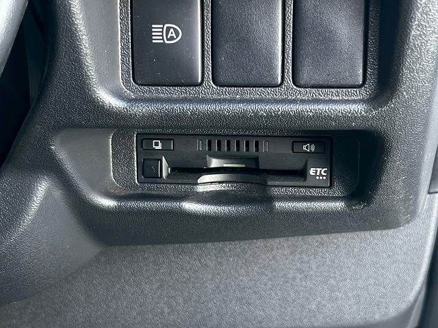 TOYOTA HIACE van 2WD 2021