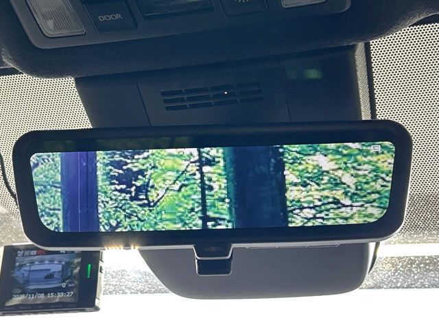 TOYOTA NOAH HYBRID 2023