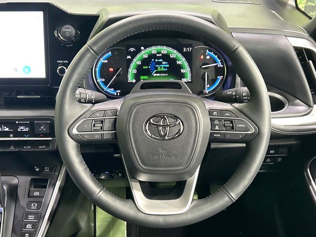 TOYOTA NOAH HYBRID 2023