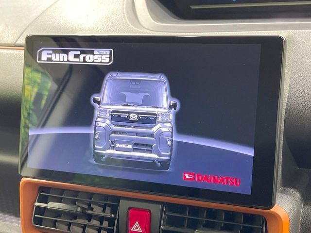 DAIHATSU TANTO FAN CROSS 4WD 2022