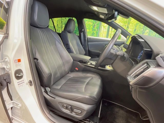 TOYOTA CROWN sedan hybrid 2022