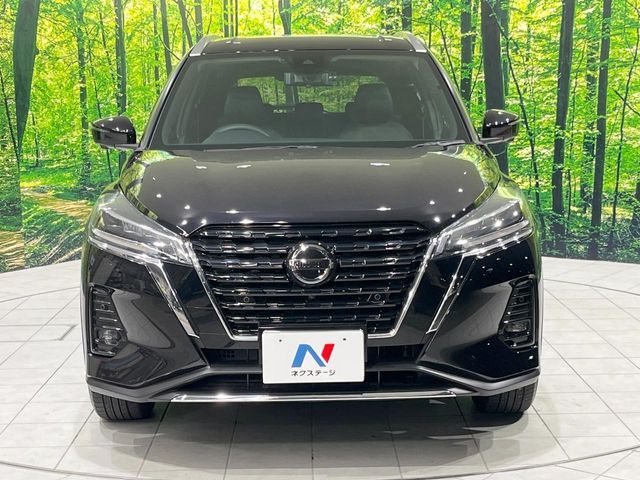 NISSAN KICKS 2020