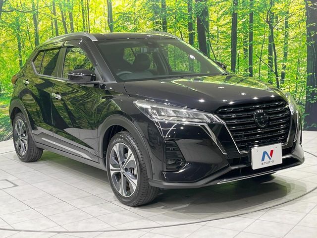NISSAN KICKS 2020