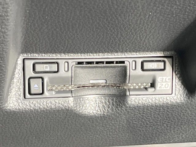 TOYOTA YARIS CROSS 2025