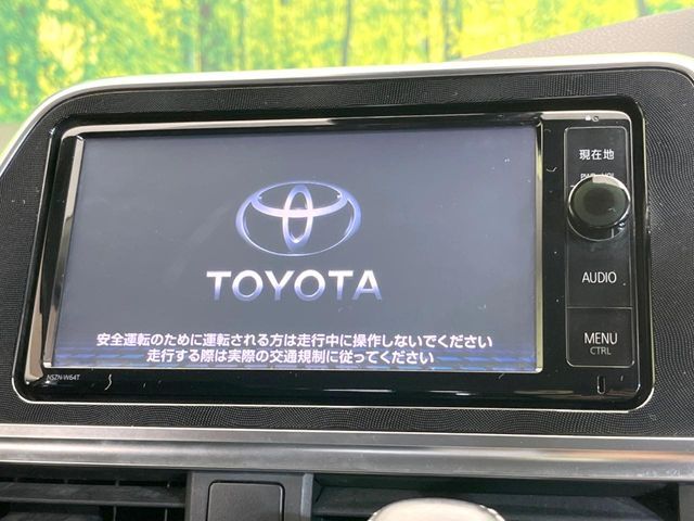 TOYOTA SIENTA HYBRID 2016