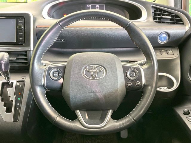 TOYOTA SIENTA HYBRID 2016