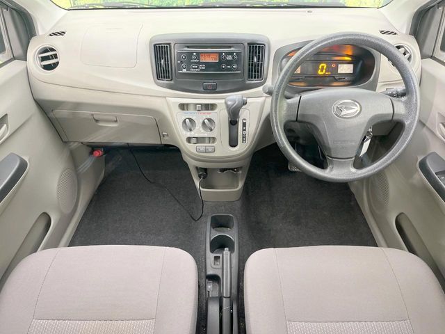 DAIHATSU MIRA e:S 2016