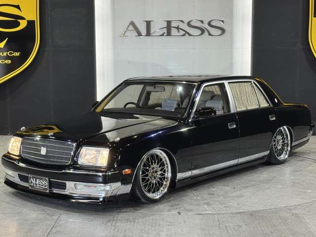 TOYOTA CENTURY 2005