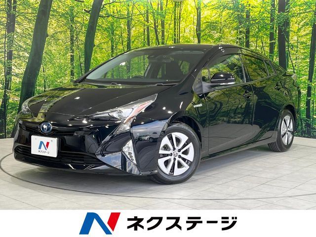 TOYOTA PRIUS 2017