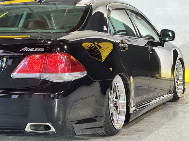 TOYOTA CROWN sedan 2010