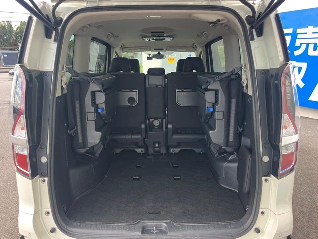 NISSAN SERENA  S-HYBRID 2020